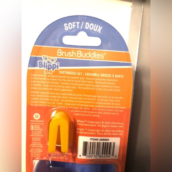 Blippi 3pc brush buddies soft ergonomic toothbrush,‎ cap and rinsing cup set new - Picture 4 of 8